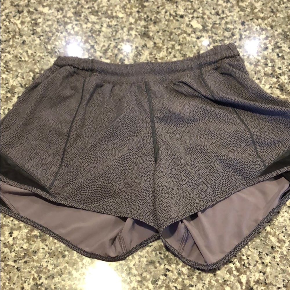 Hotty Hot Lululemon shorts size 8 tall